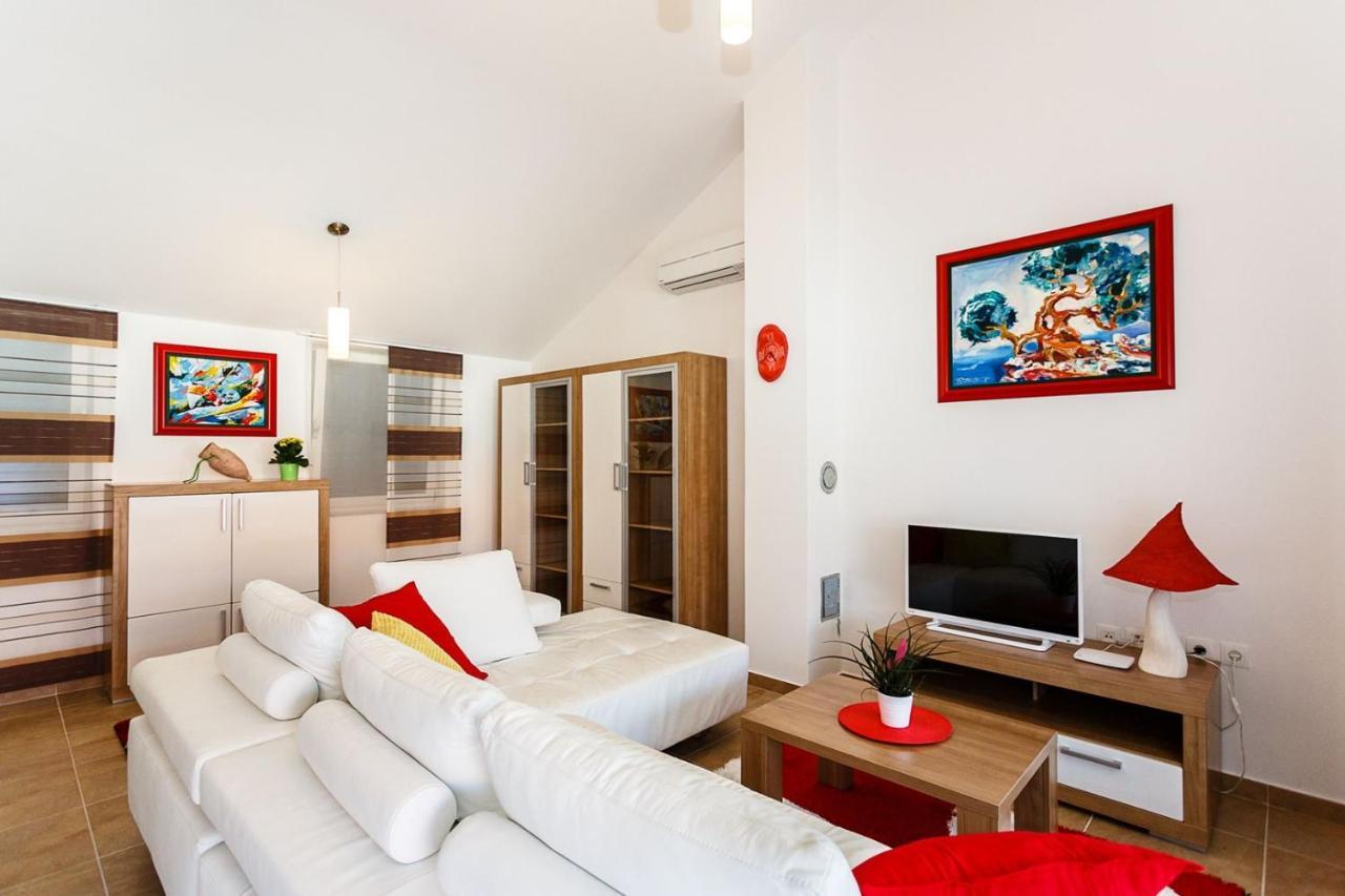 Apartment Adria 3 Малинска Экстерьер фото