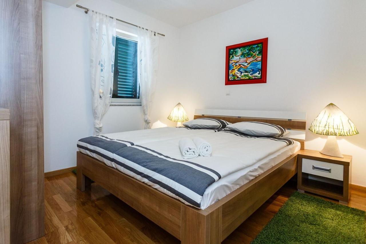 Apartment Adria 3 Малинска Экстерьер фото