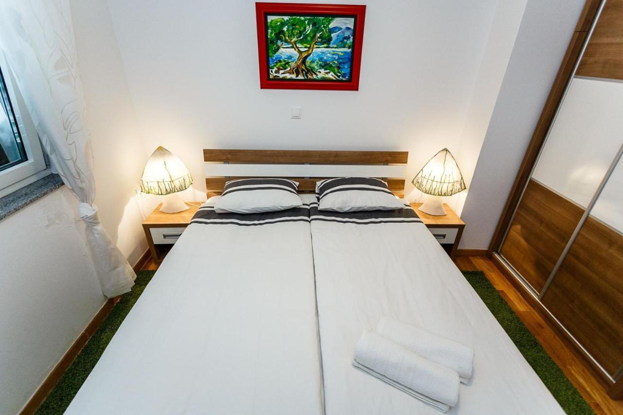 Apartment Adria 3 Малинска Экстерьер фото