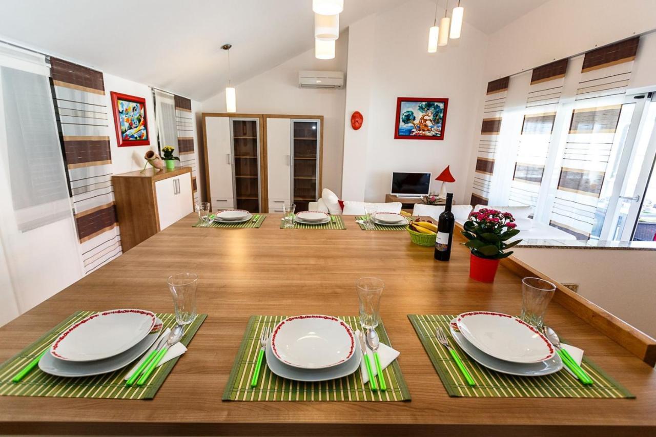 Apartment Adria 3 Малинска Экстерьер фото